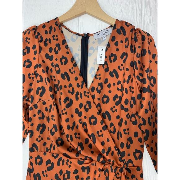 MUSIER PARIS Simone Leopard Wrap Dress MEDIUM NWT - Picture 4 of 8